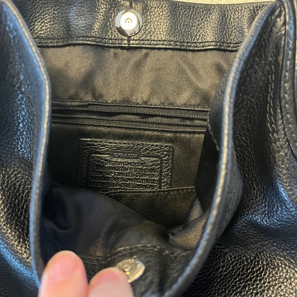 Coach Penelope Slouch Bucket Bag - Picture 3 of 3